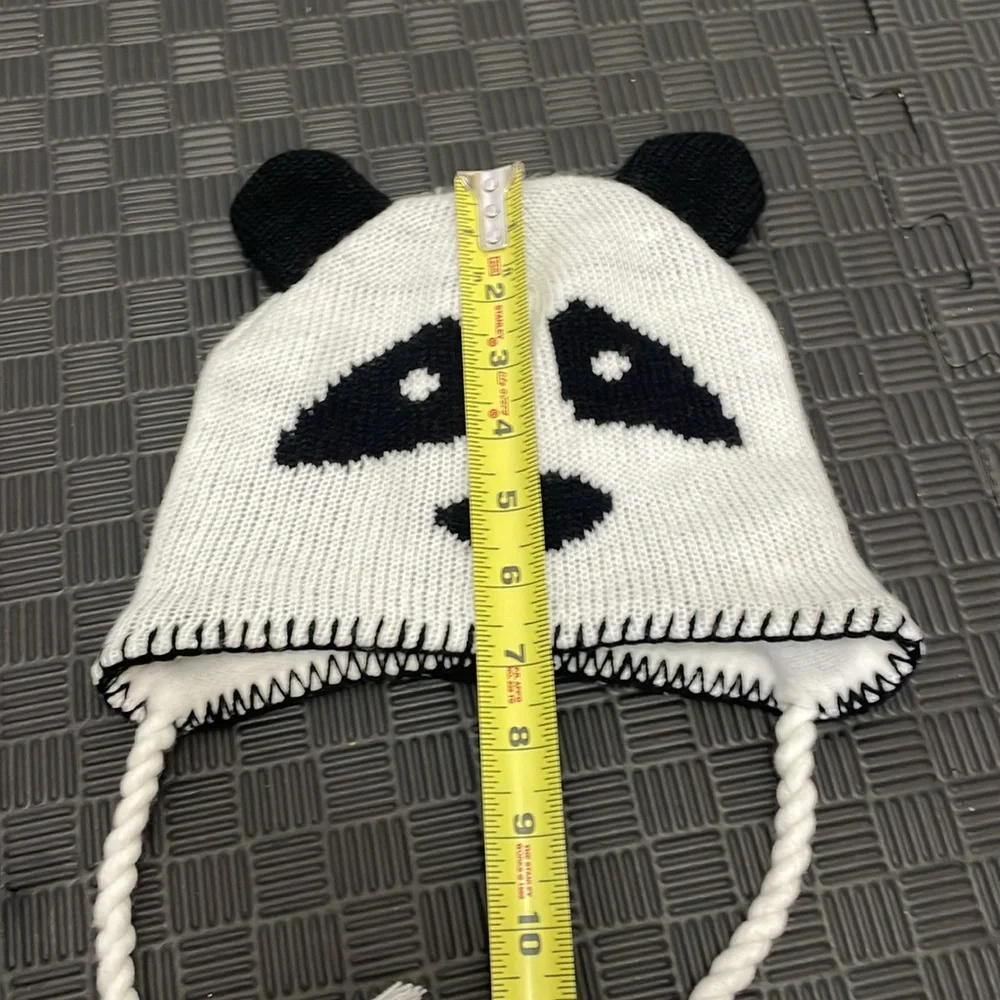 Panda kids knitted panda bear face hat one size
